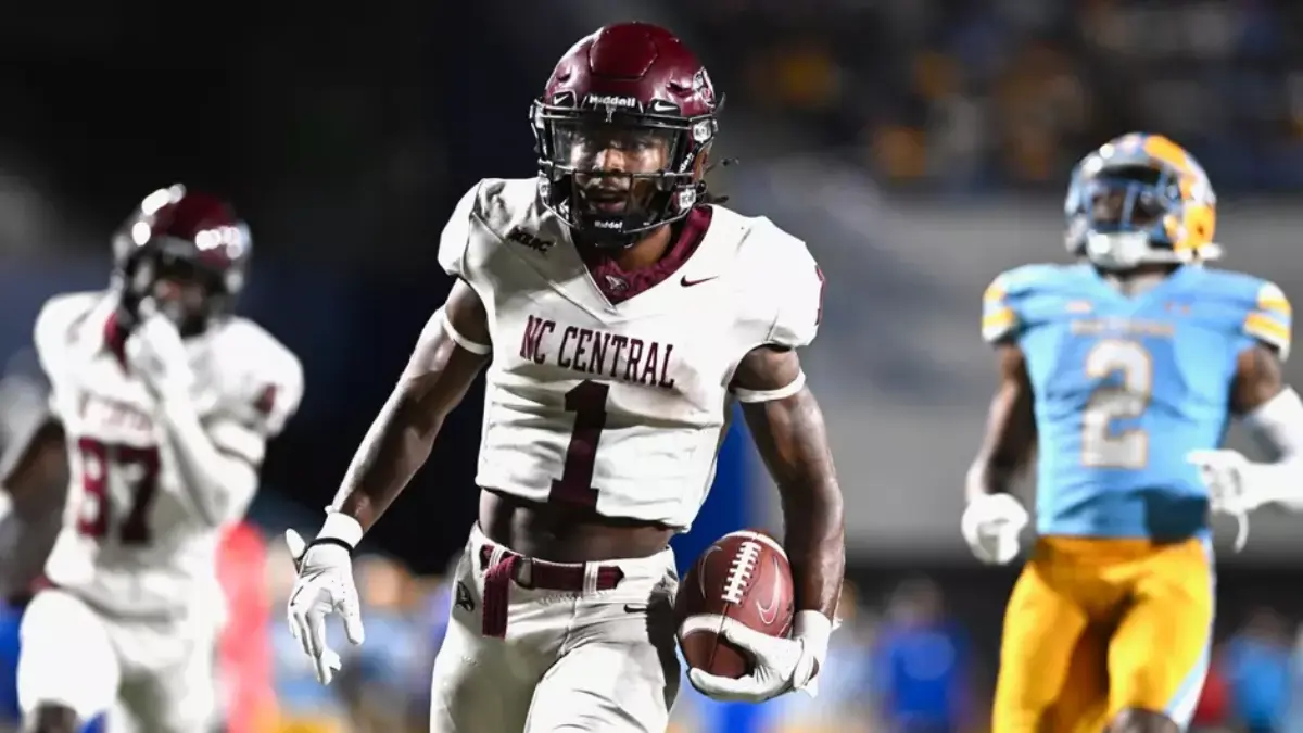Chris Mosley rushes for big yardage in a play against Southern University in the MEAC/SWAC Challenge in Atlanta on Aug. 23, 2025